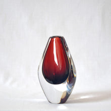 Load image into Gallery viewer, Sven Palmqvist for Orrefors sommerso glass vase - Sweden 1957