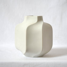 Load image into Gallery viewer, Heinrich porcelain Op Art vase - Germany 1960s