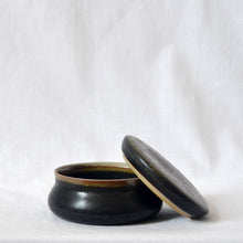 Load image into Gallery viewer, Carl-Harry Stålhane for Rörstrand Ateljé stoneware lidded bowl - Sweden 1950s