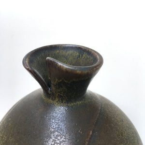Wilhelm Kåge for Gustavsberg porcelain vase - Sweden 1950s-AVVE.ny
