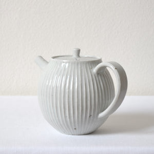 Ceramic teapot - Japan