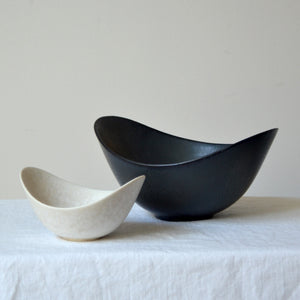 Gunnar Nylund for Rörstrand stoneware medium ARO bowl - Sweden 1950s-AVVE.ny