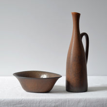 Load image into Gallery viewer, Gunnar Nylund for Rörstrand stoneware AUN bowl - Sweden 1950s-AVVE.ny